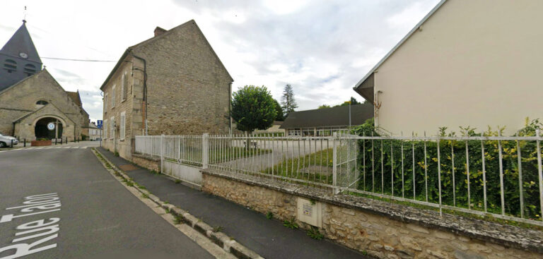 Création d'un réfectoire modulaire éco-responsable à Hénonville (Oise) Idiome architecture